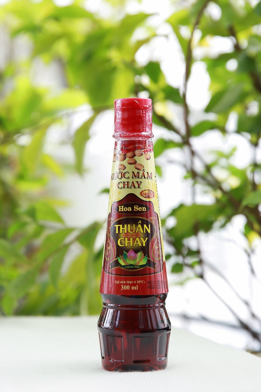 Nước mắm Nutri Thuần Chay Hoa Sen 300ml